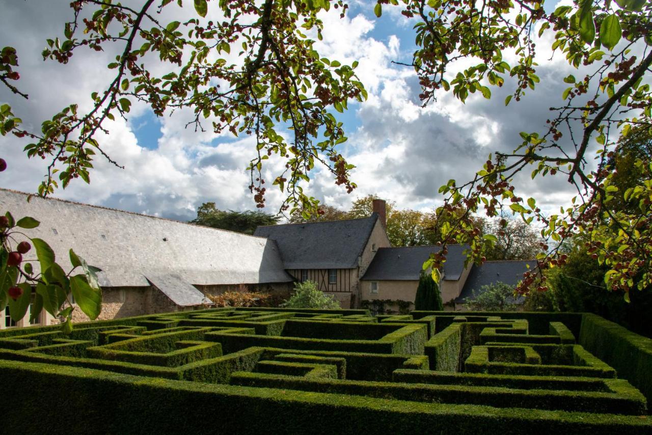 Chateau De Noirieux Briollay Exterior photo